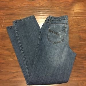 Sonoma Women’s Modern Fit Jeans